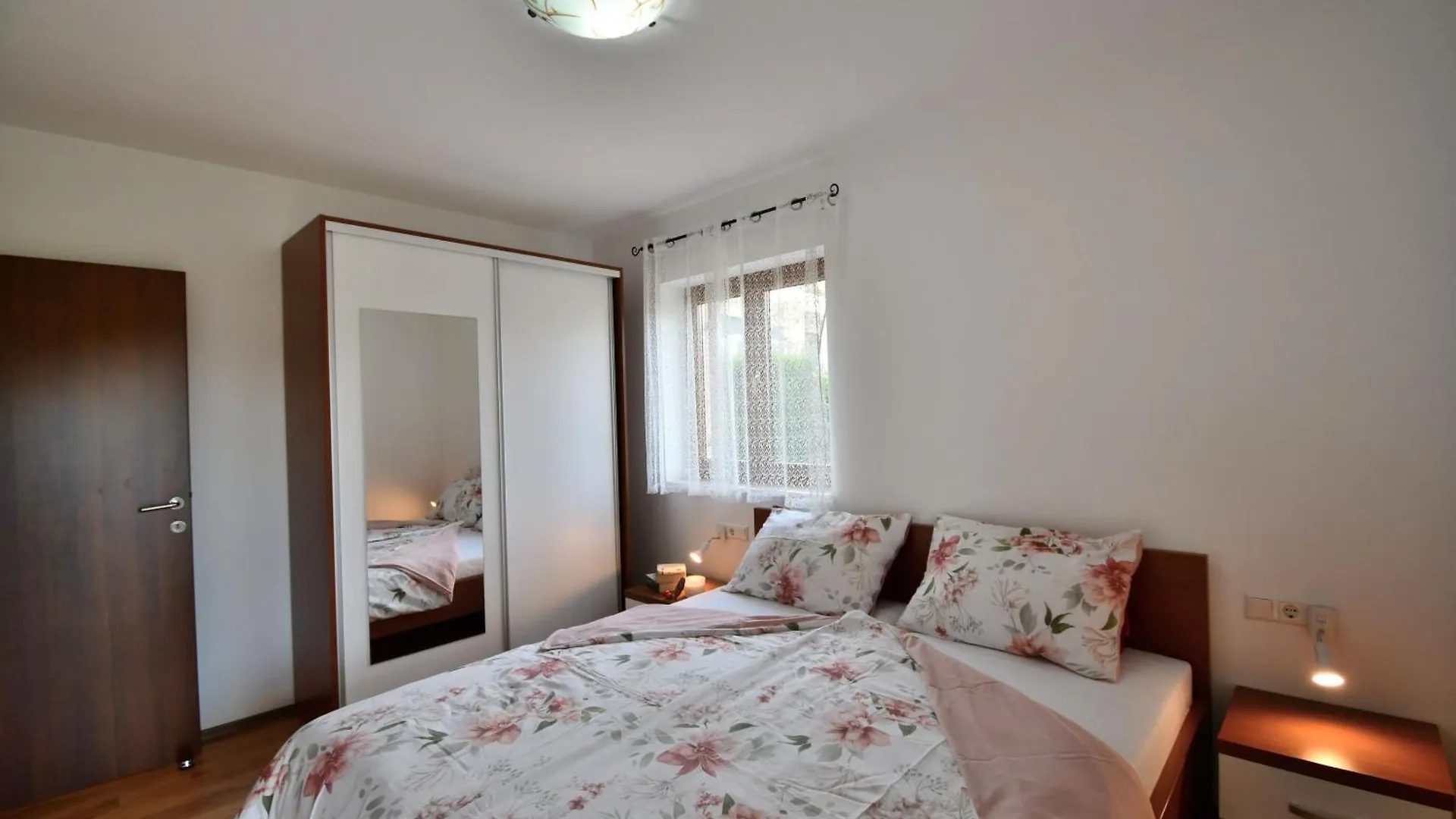 Apartment Nina Poreč 0*,  Hırvatistan